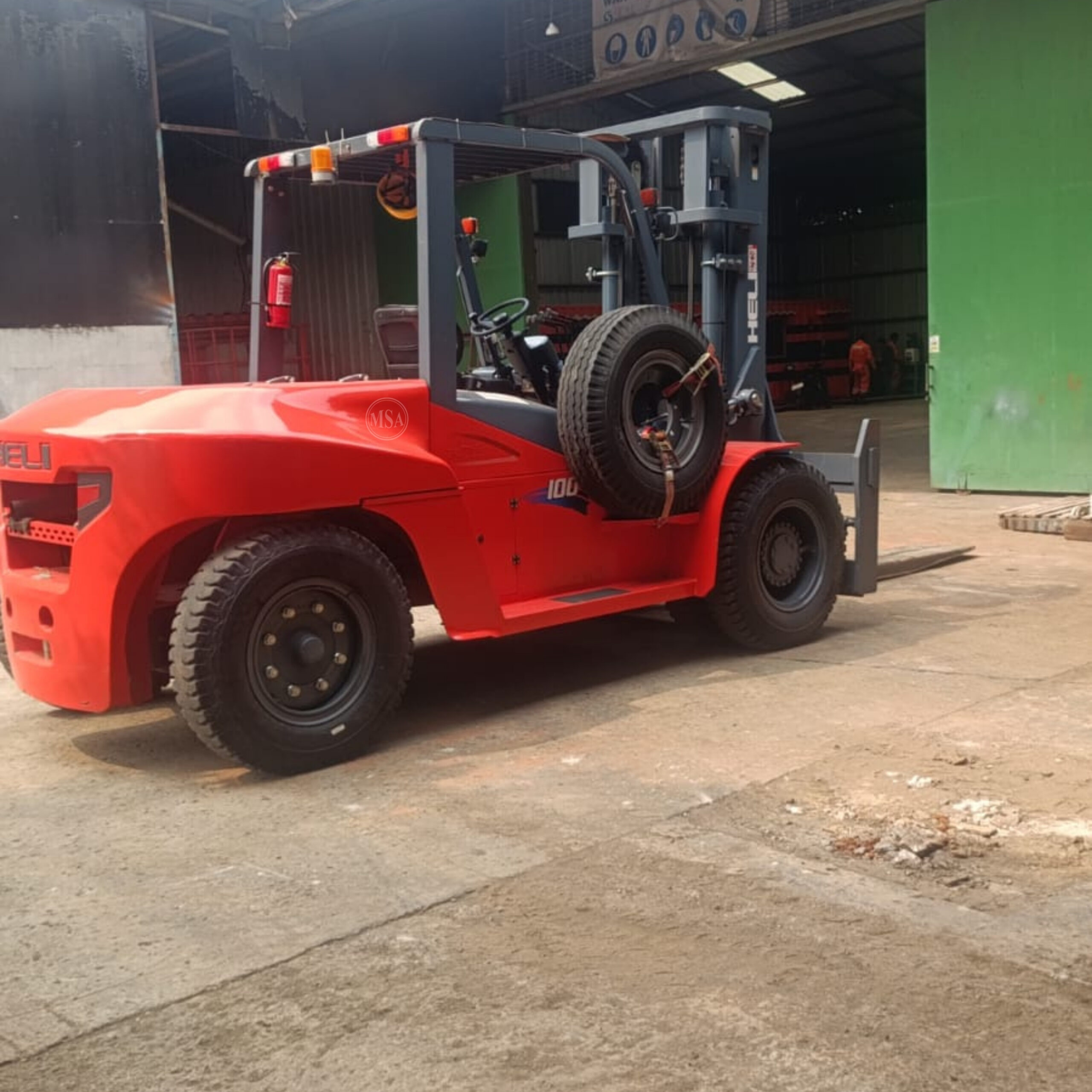 Rental Forklift 10 Ton 12