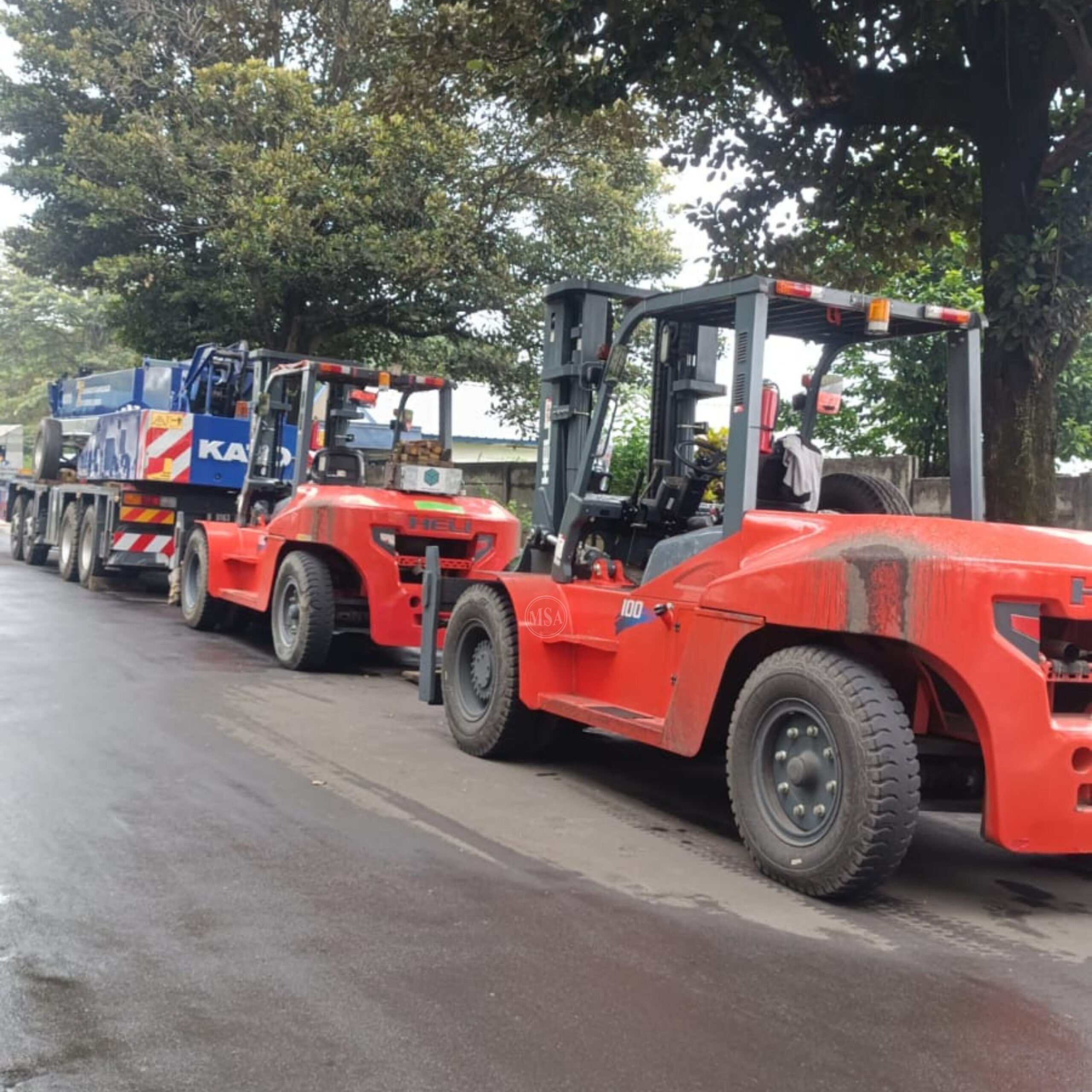 Rental Forklift 10 Ton 13