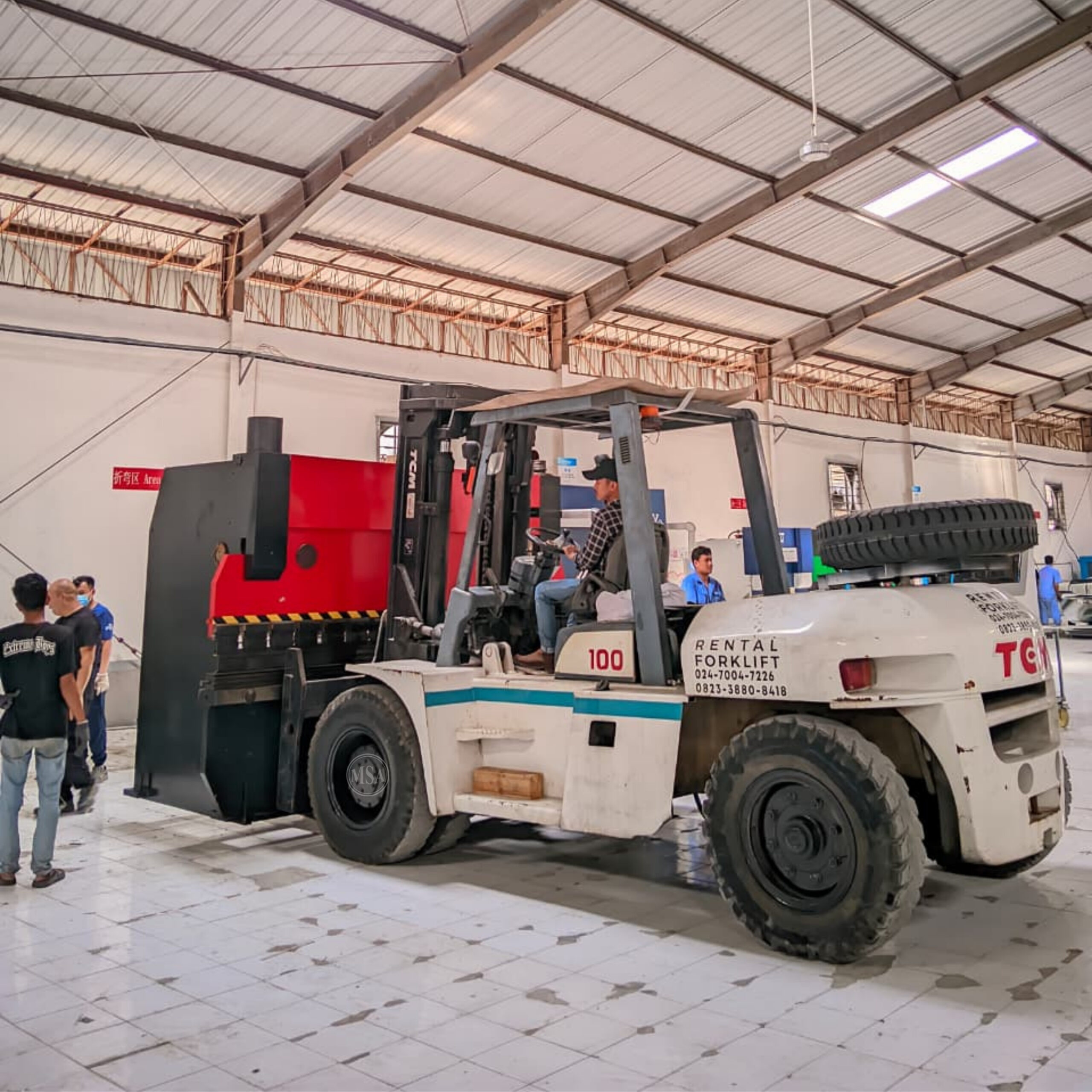 Rental Forklift 10 Ton 17