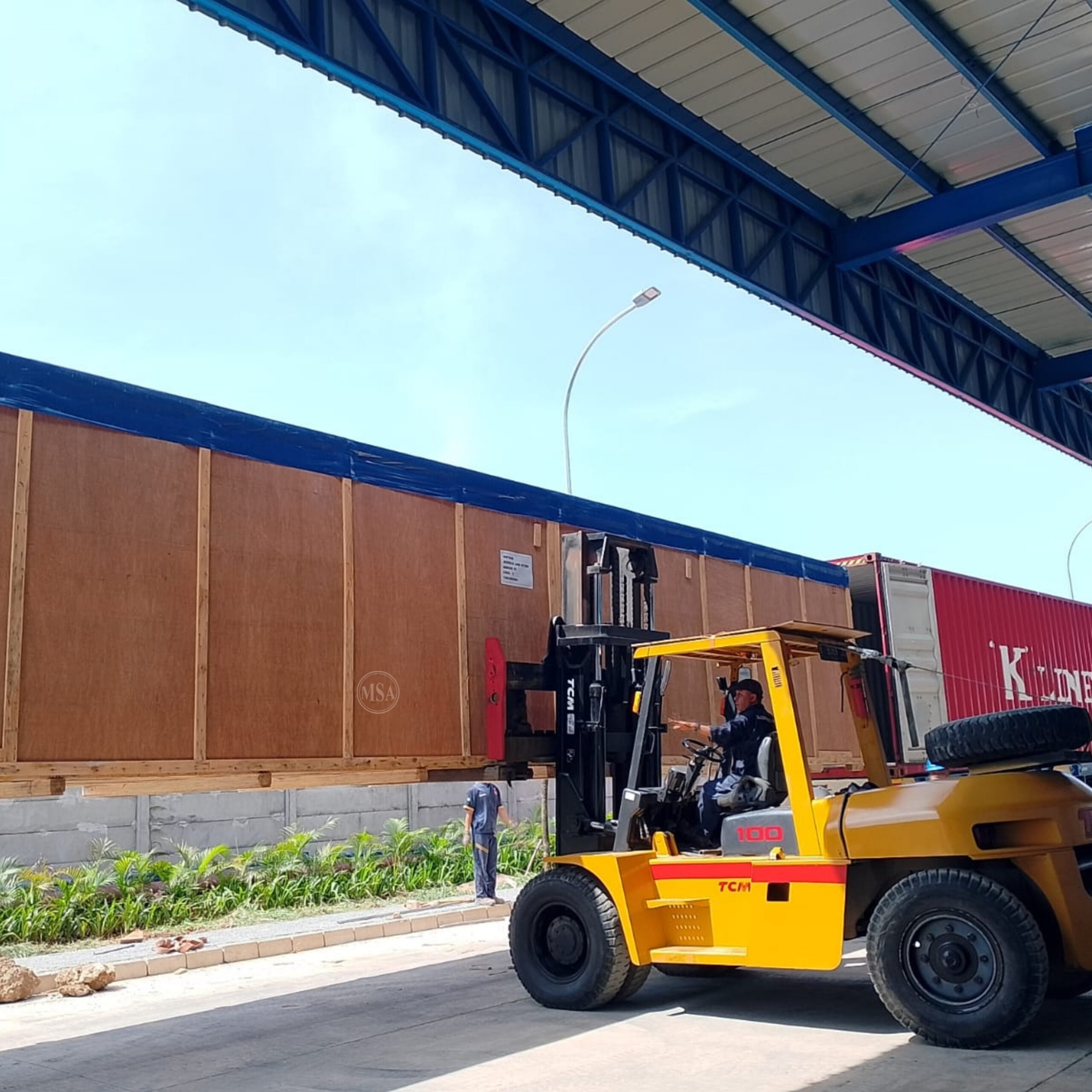 Rental Forklift 10 Ton 19