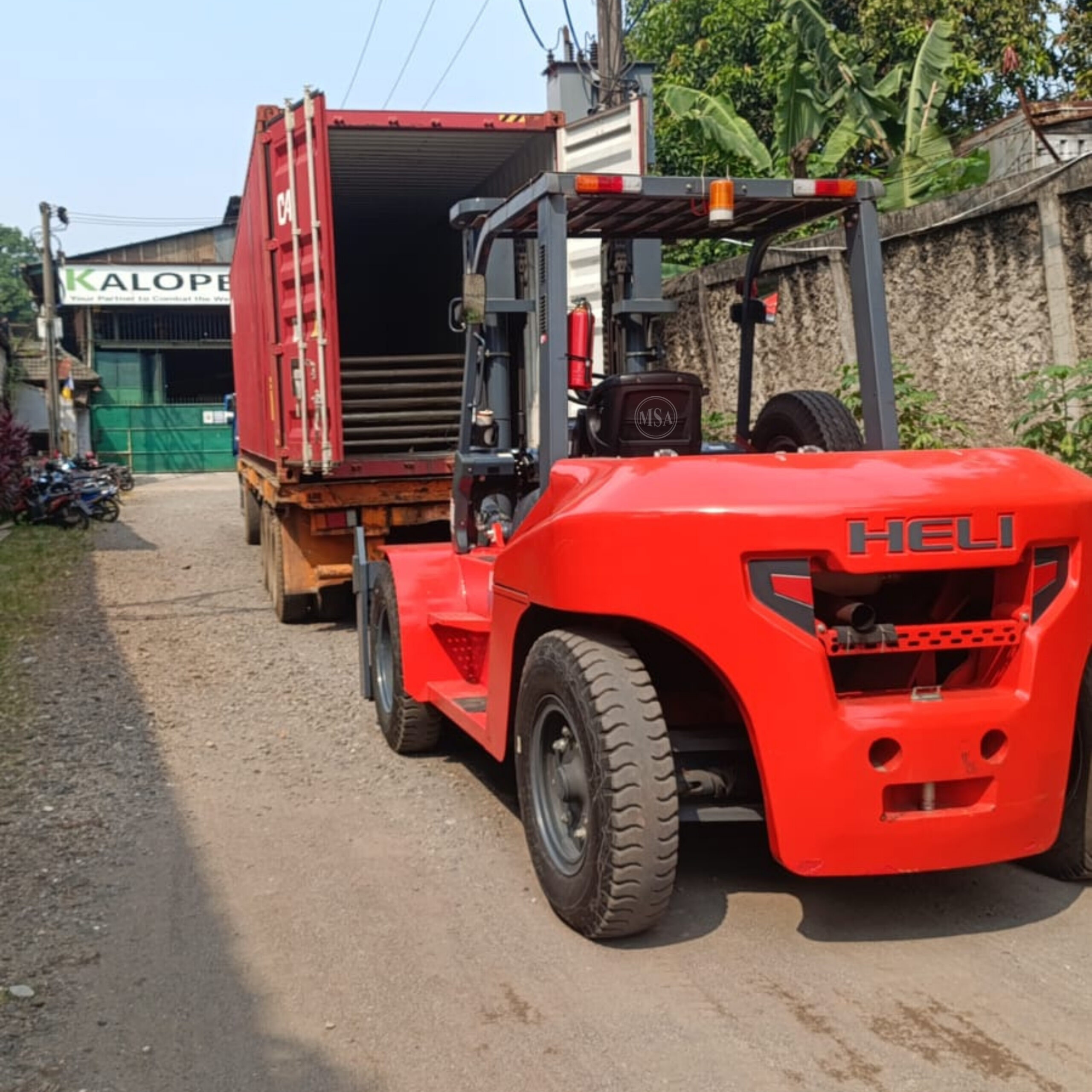 Rental Forklift 10 Ton 25