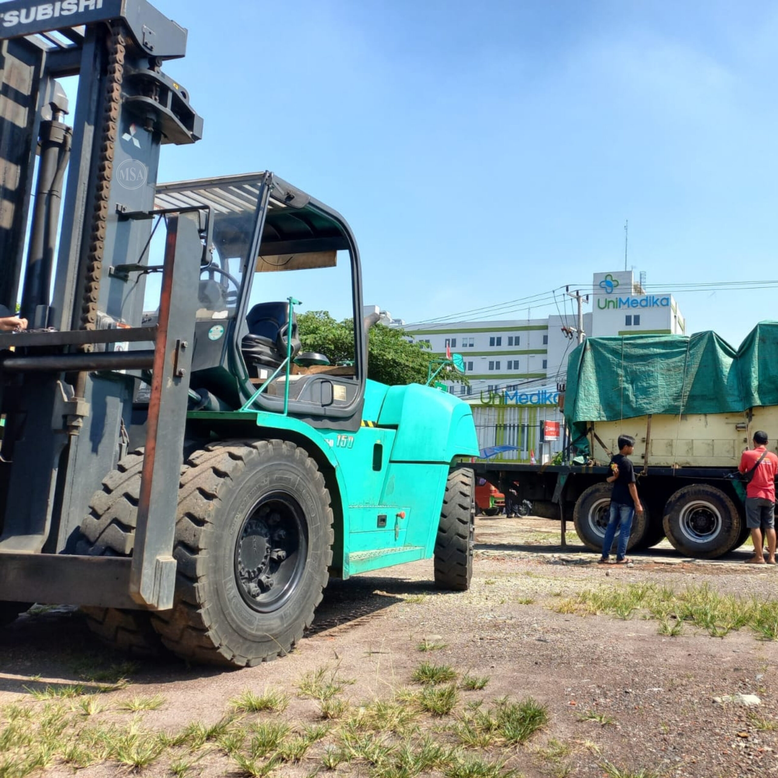 Rental Forklift 15 Ton 1