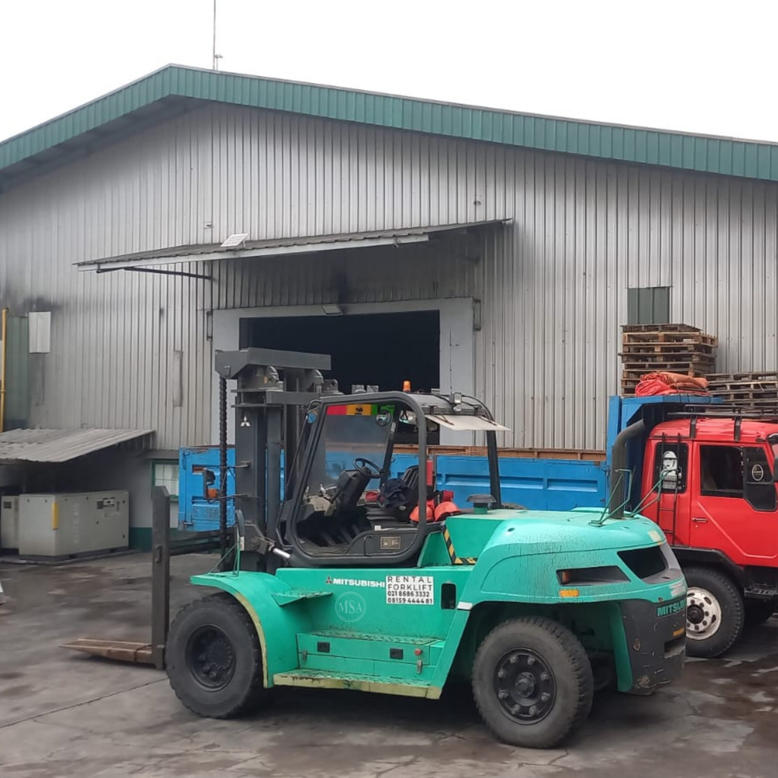 Rental Forklift 15 Ton 15