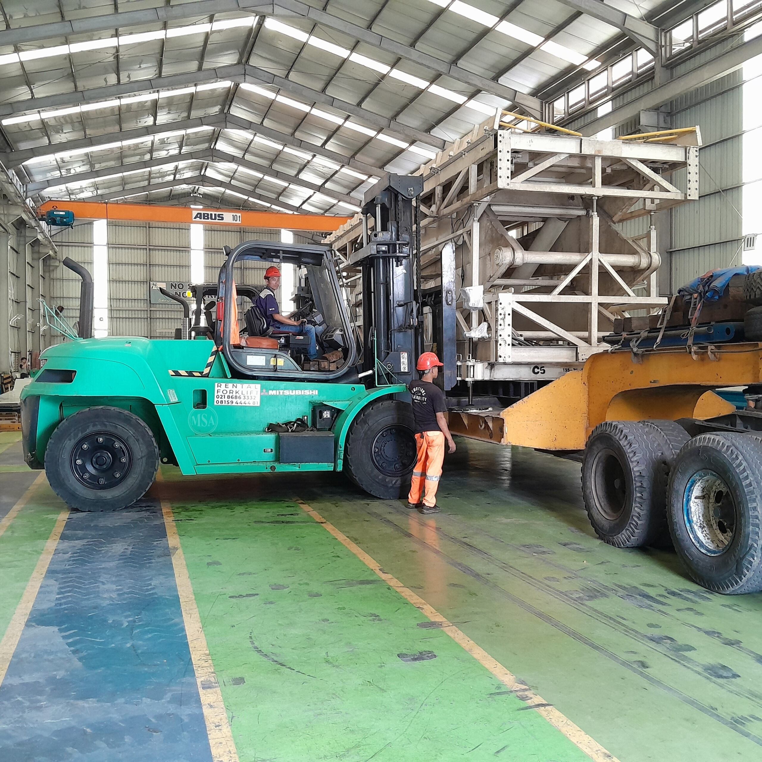 Rental Forklift 15 Ton 7