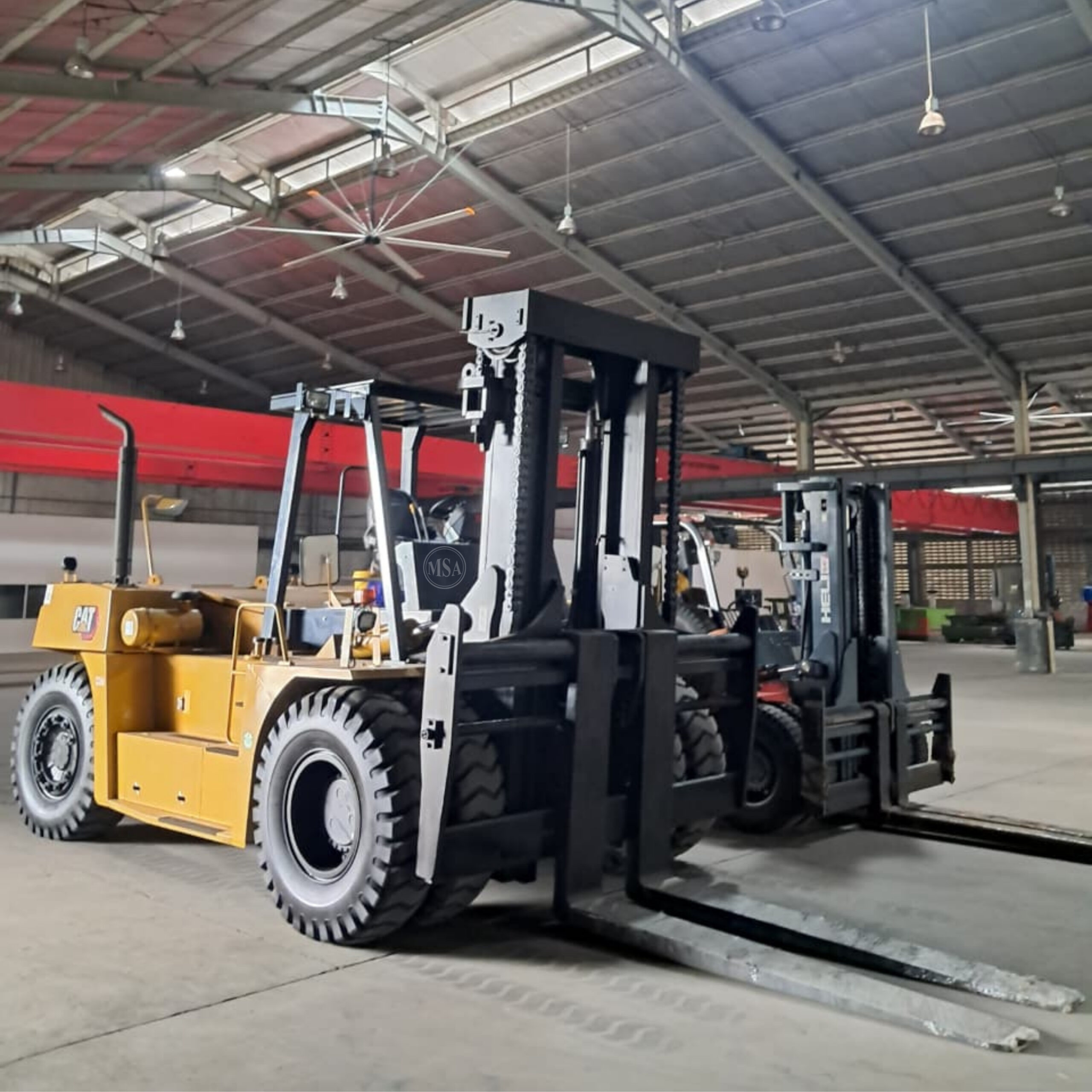 Rental Forklift 20-25 Ton 2