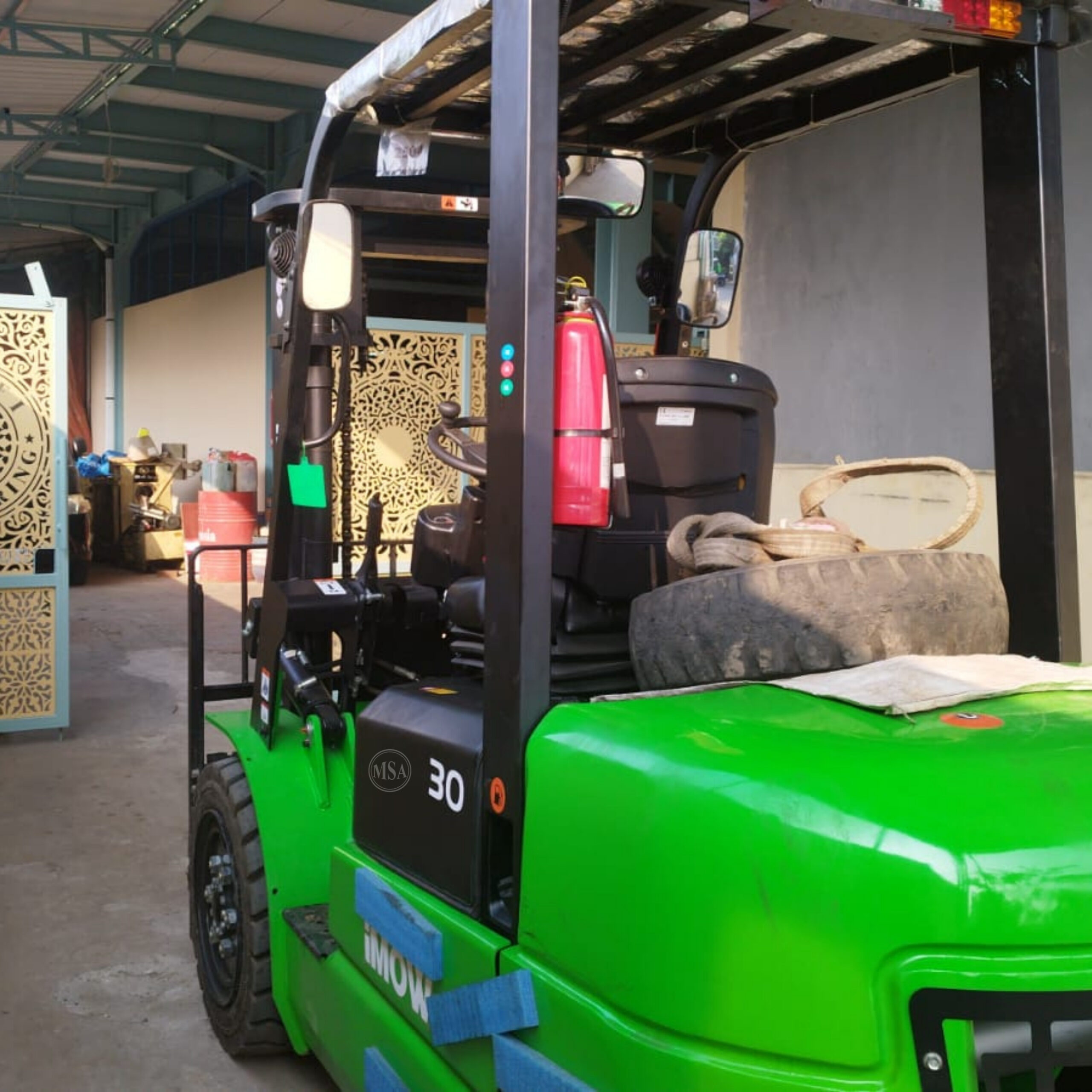 Rental Forklift 3 Ton 10