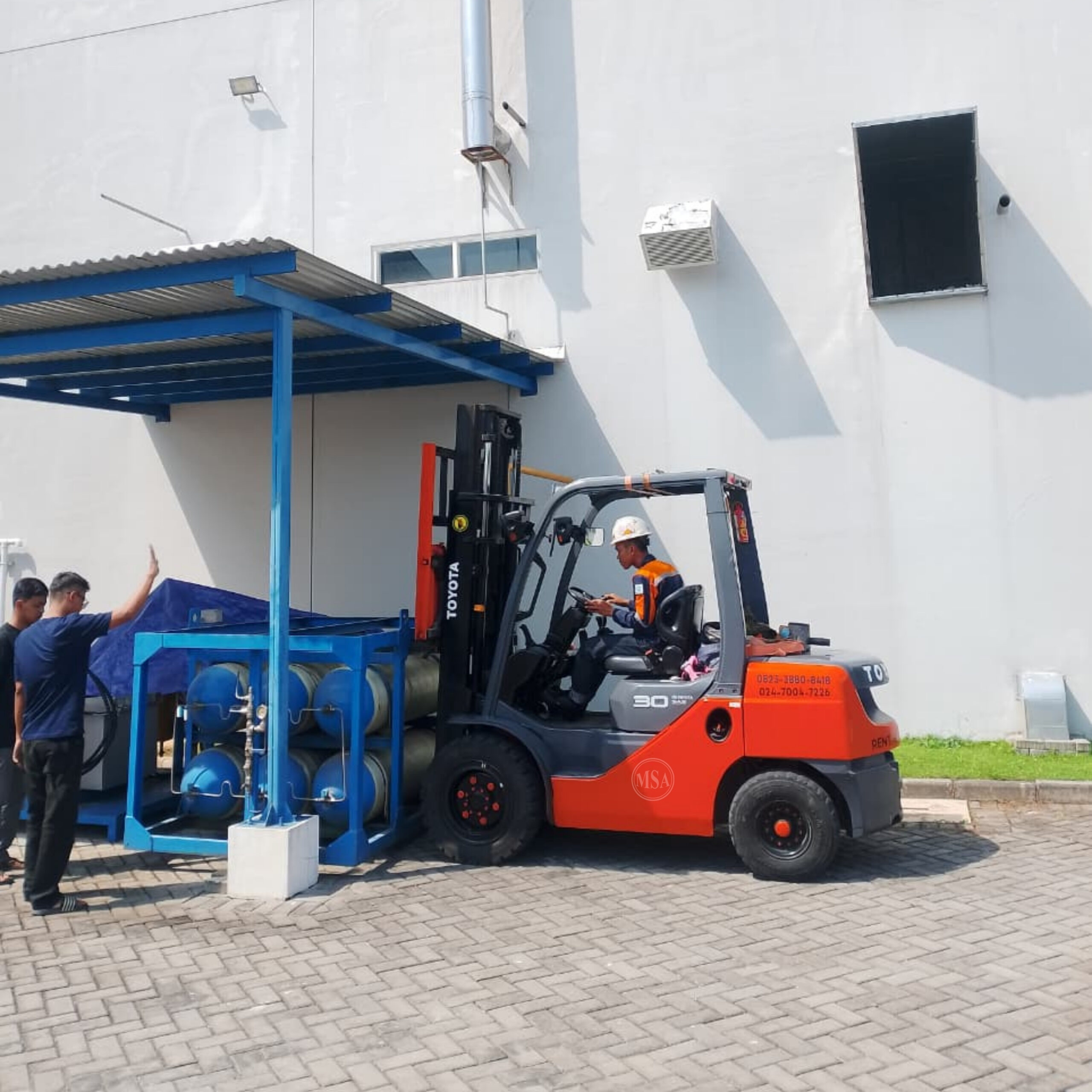 Rental Forklift 3 Ton 23