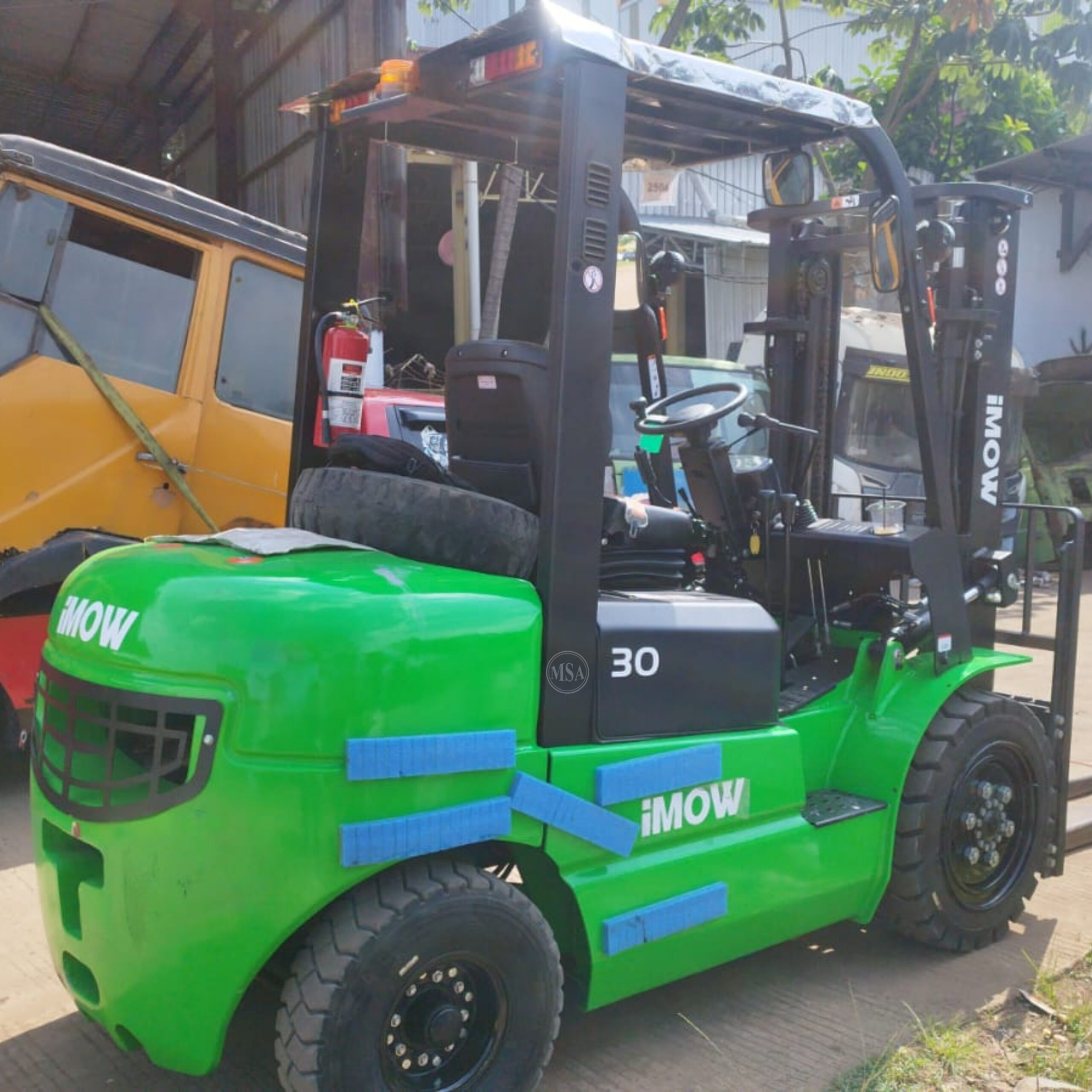 Rental Forklift 3 Ton 26