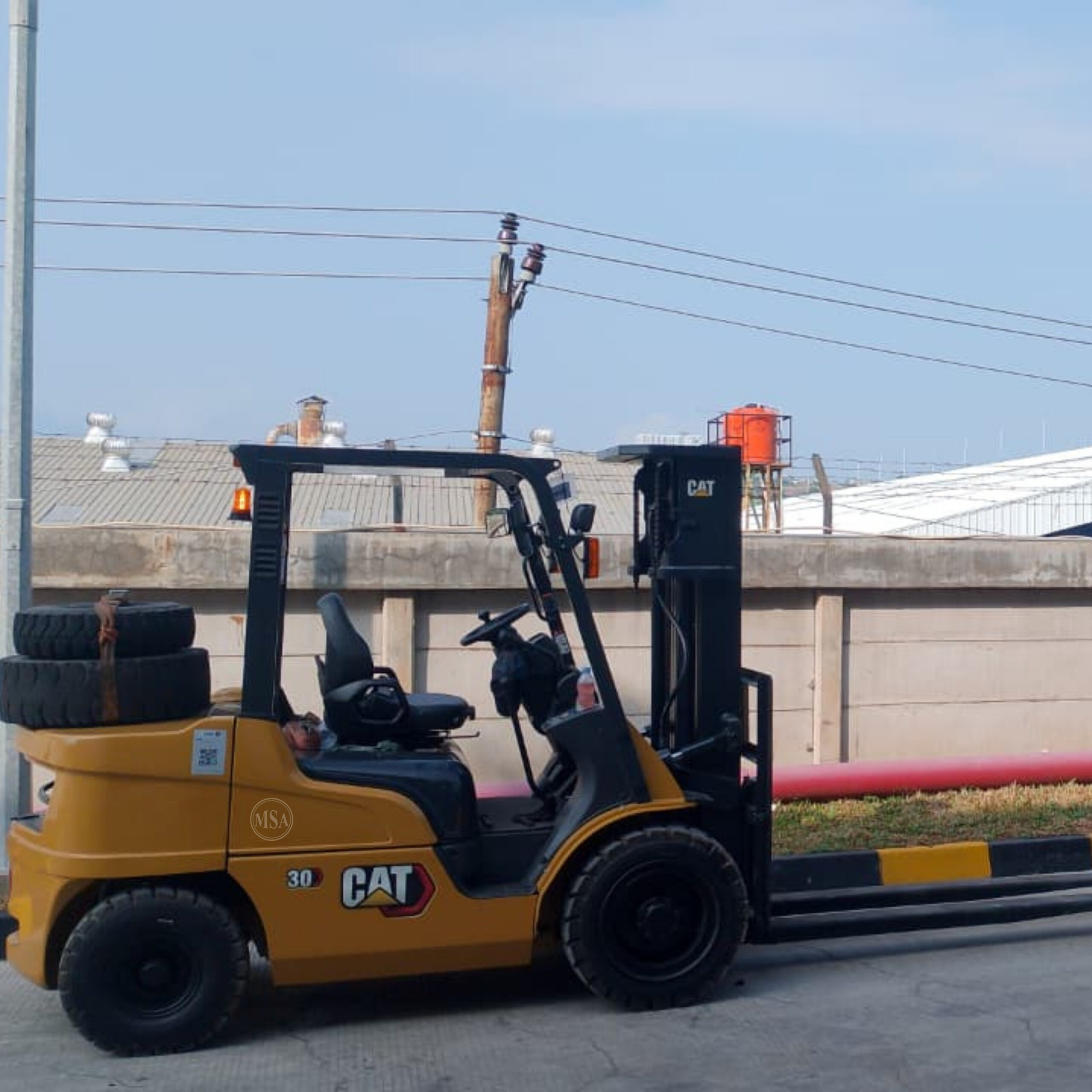 Rental Forklift 3 Ton 4