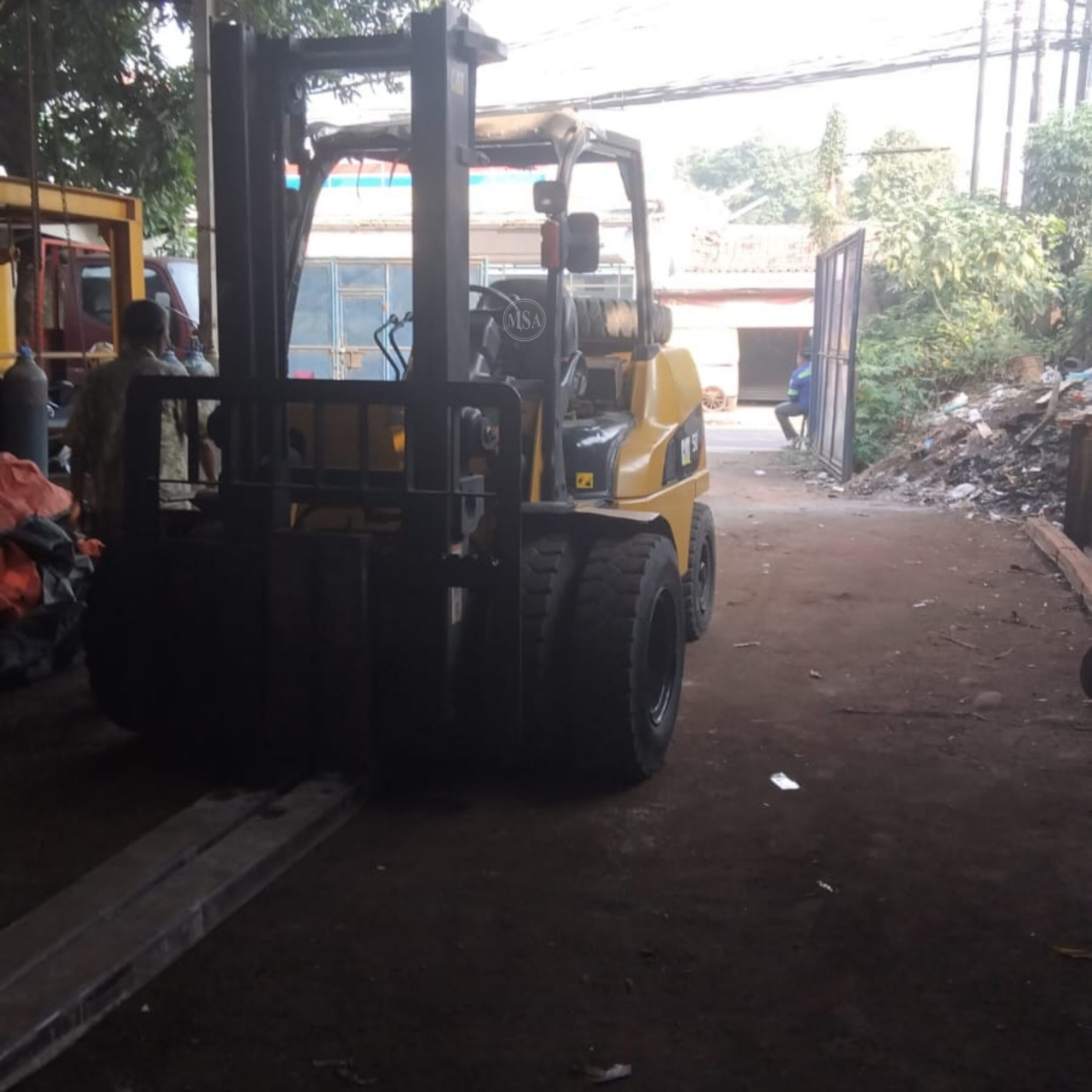 Rental Forklift 5 Ton 11