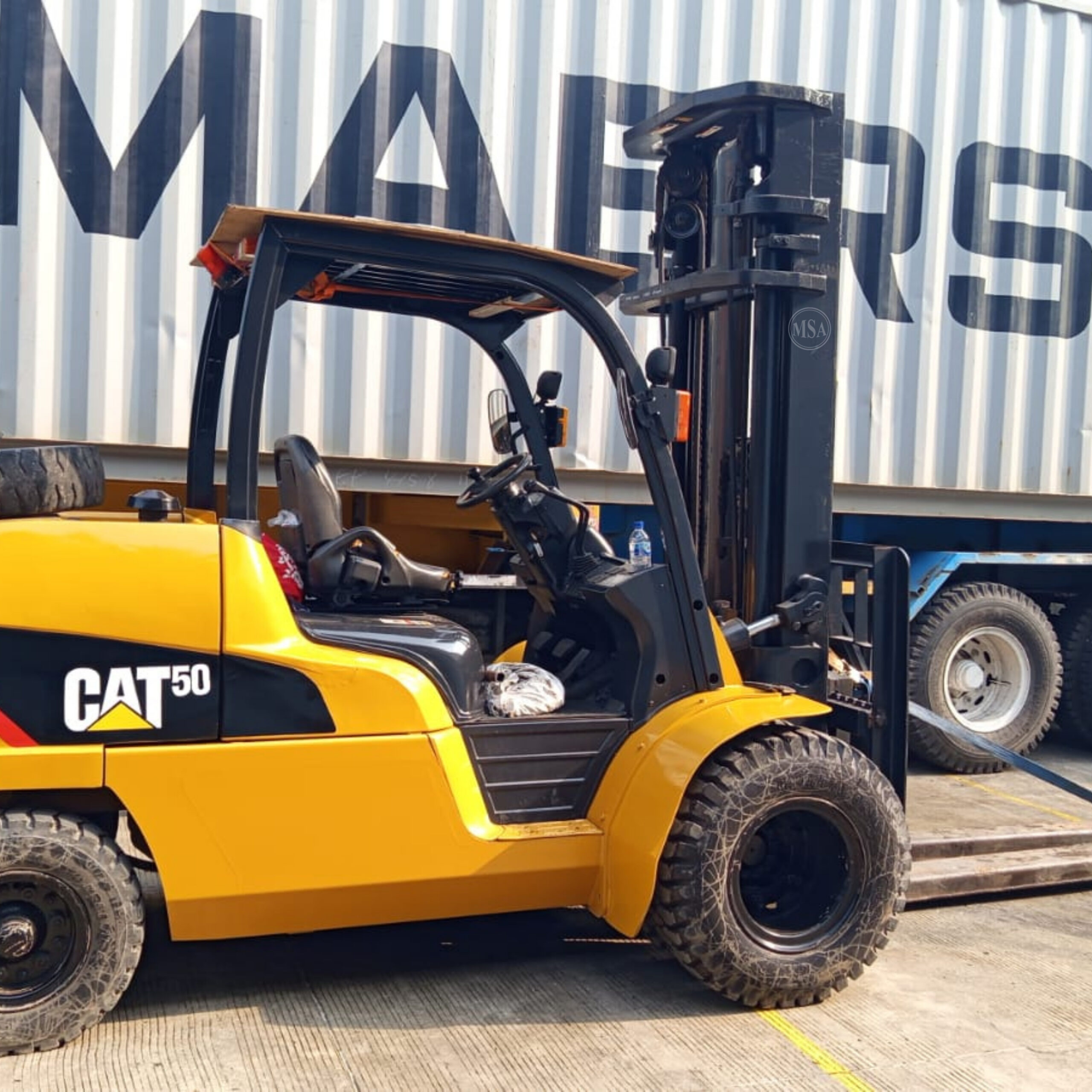 Rental Forklift 5 Ton 18