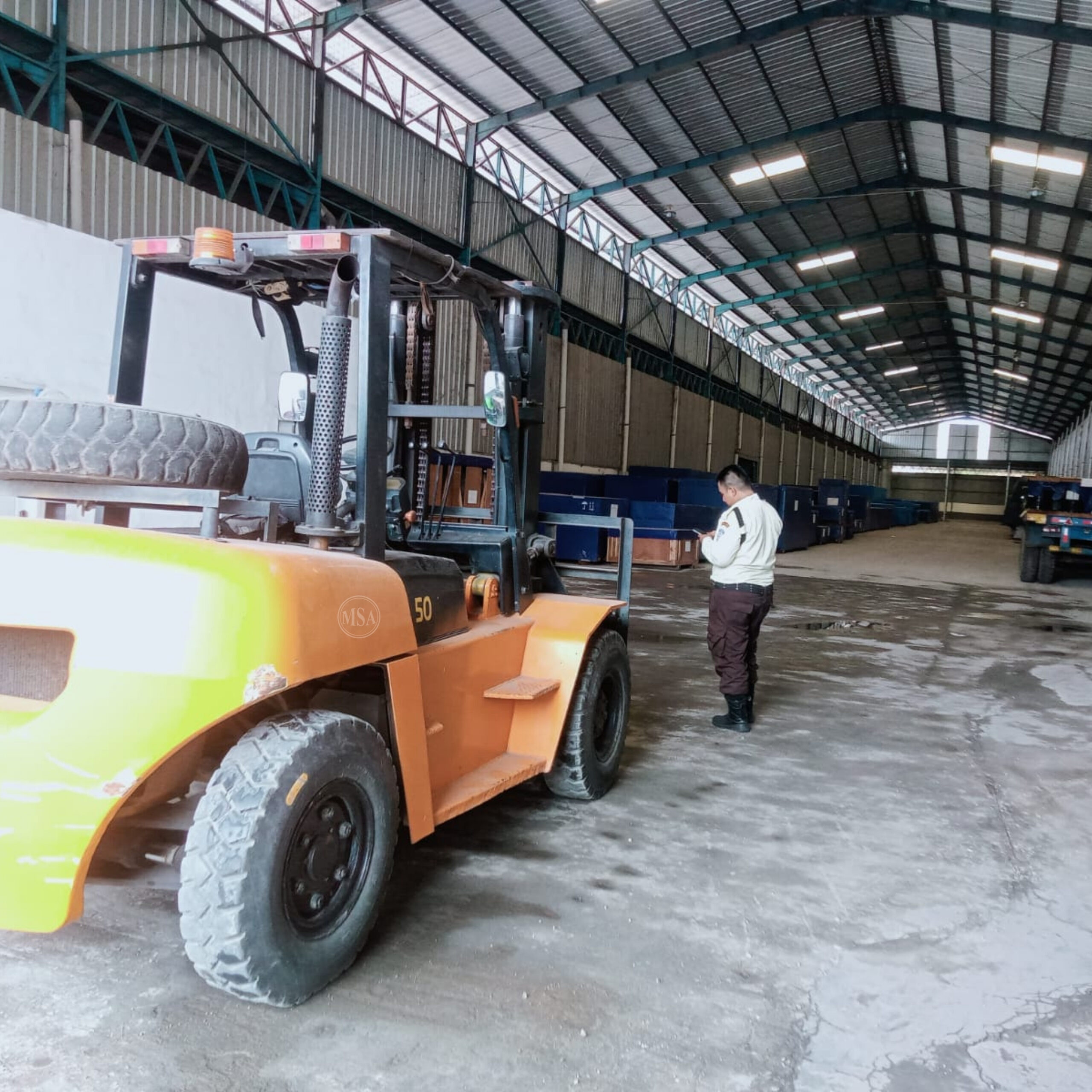 Rental Forklift 5 Ton 19