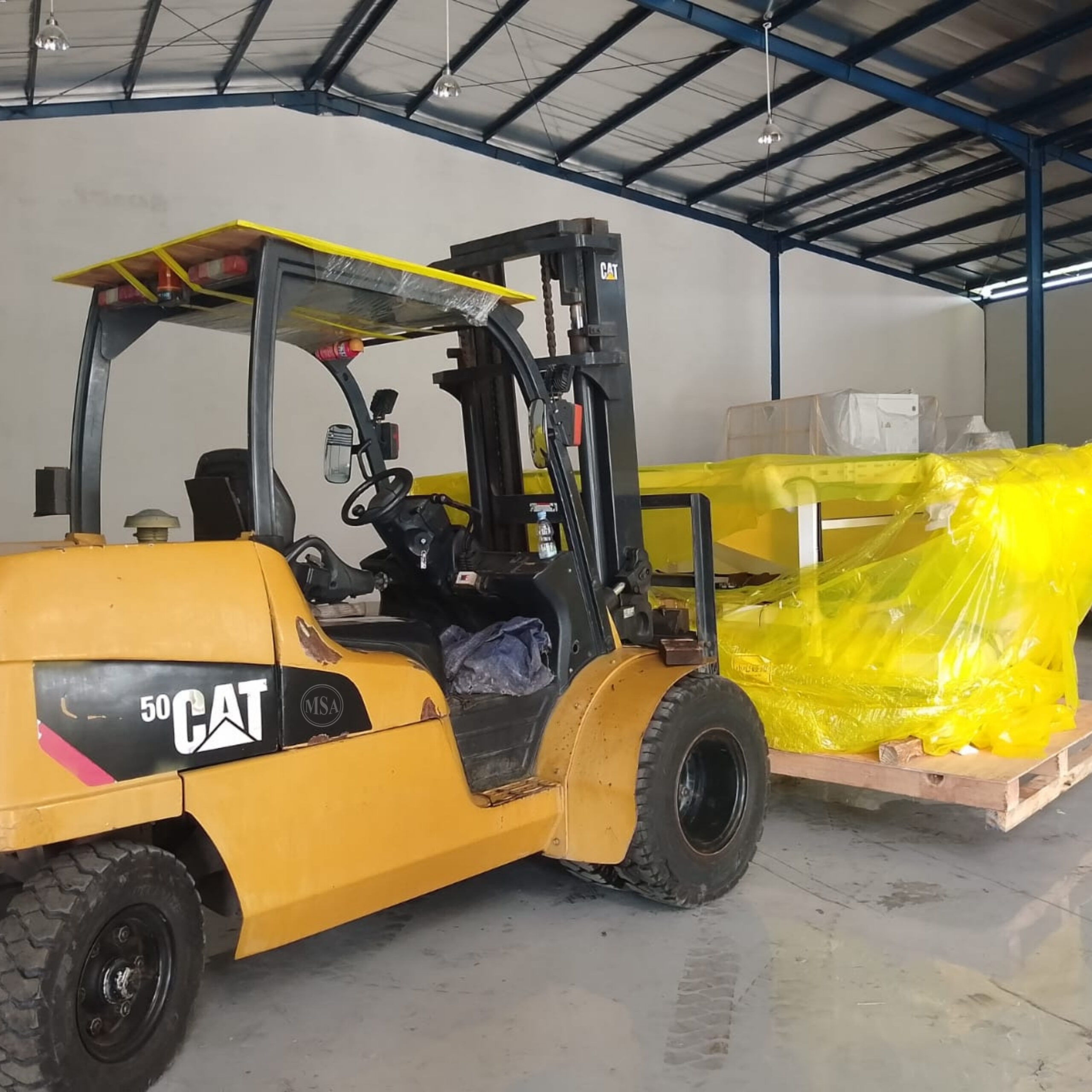Rental Forklift 5 Ton 38