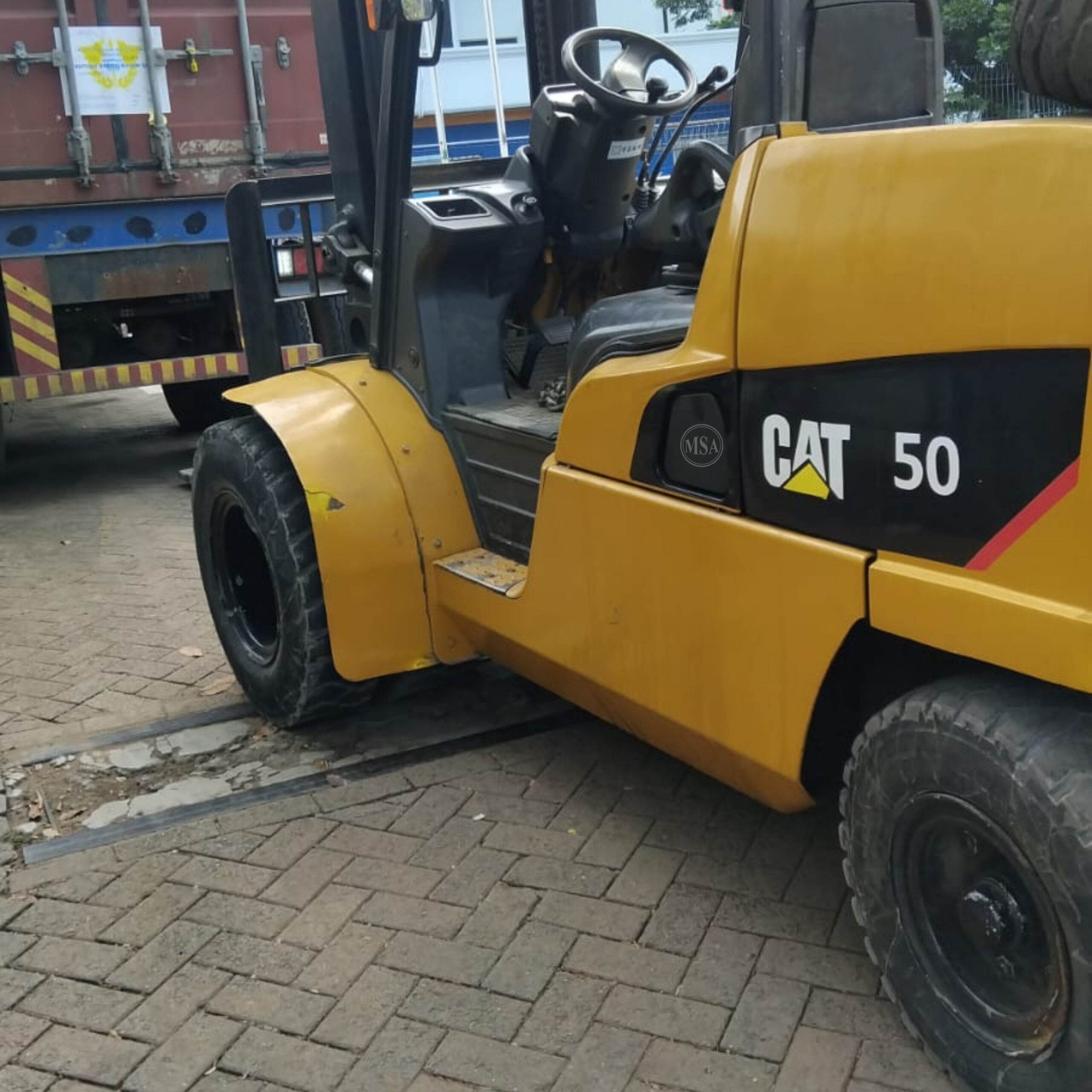 Rental Forklift 5 Ton 39