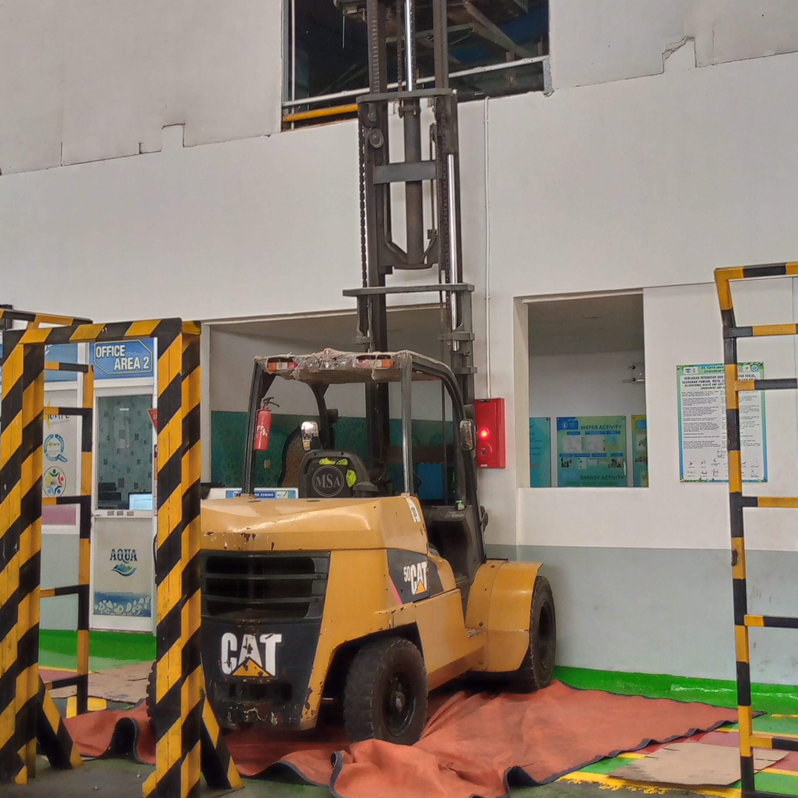 Rental Forklift 5 Ton 9