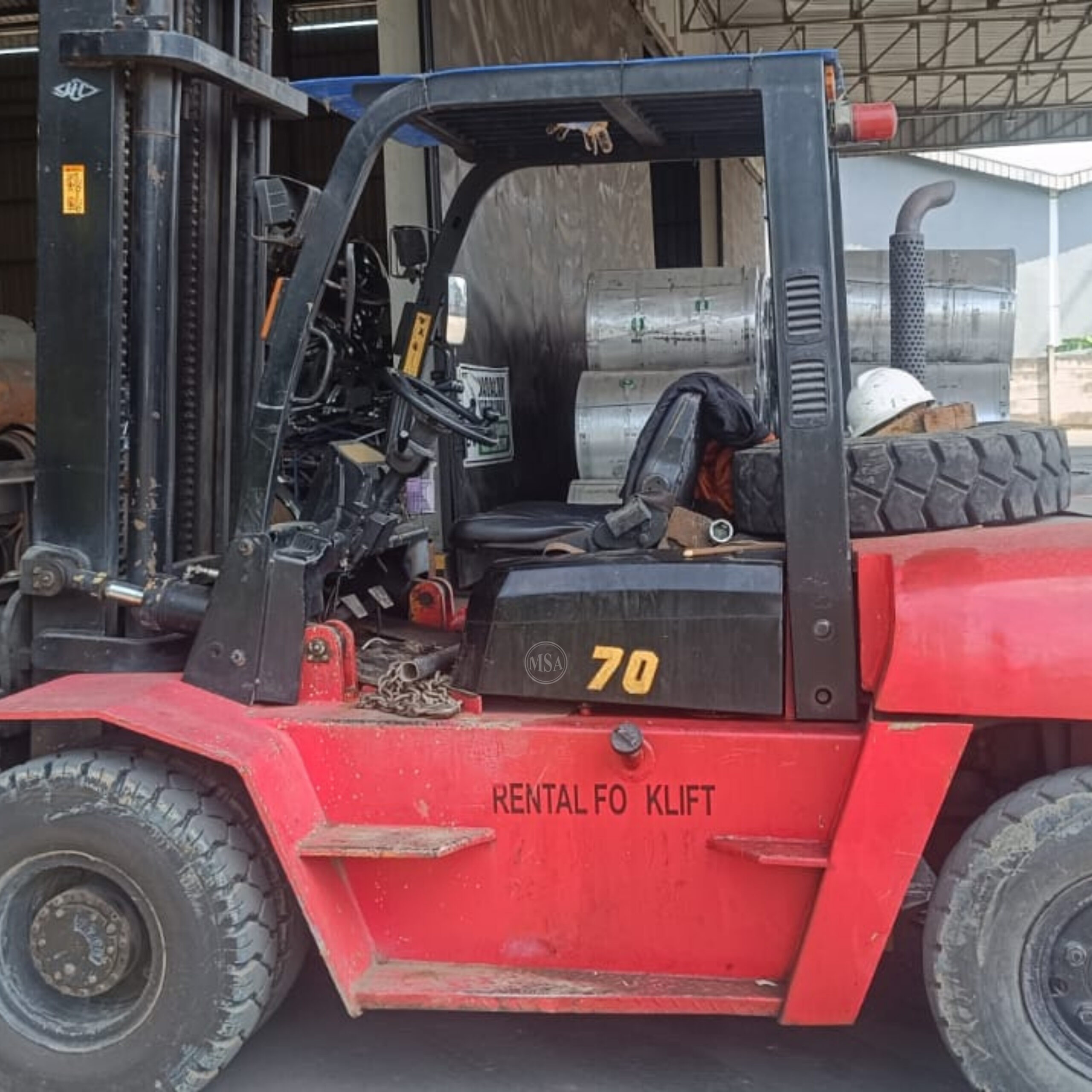 Rental Forklift 7 Ton 11