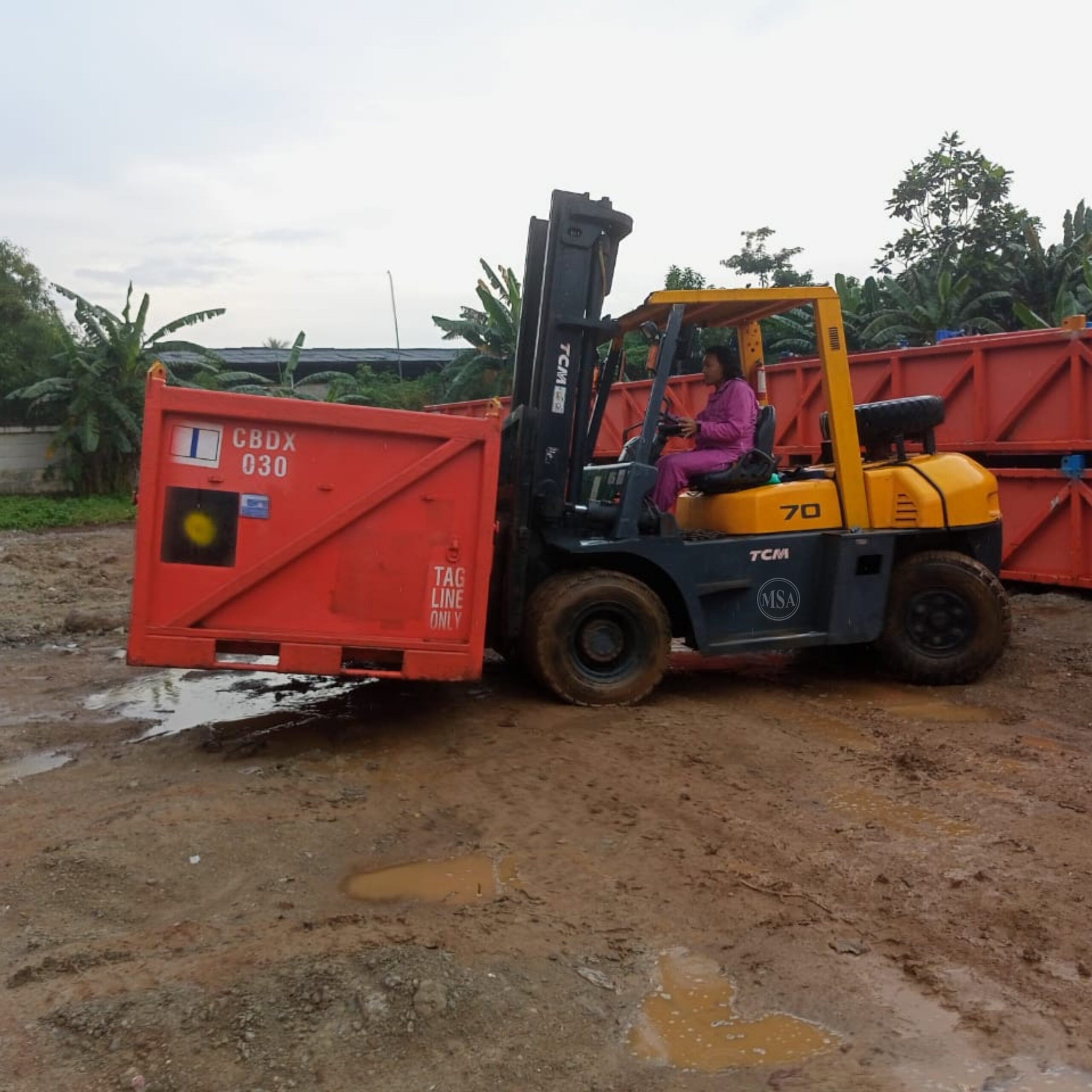Rental Forklift 7 Ton 2