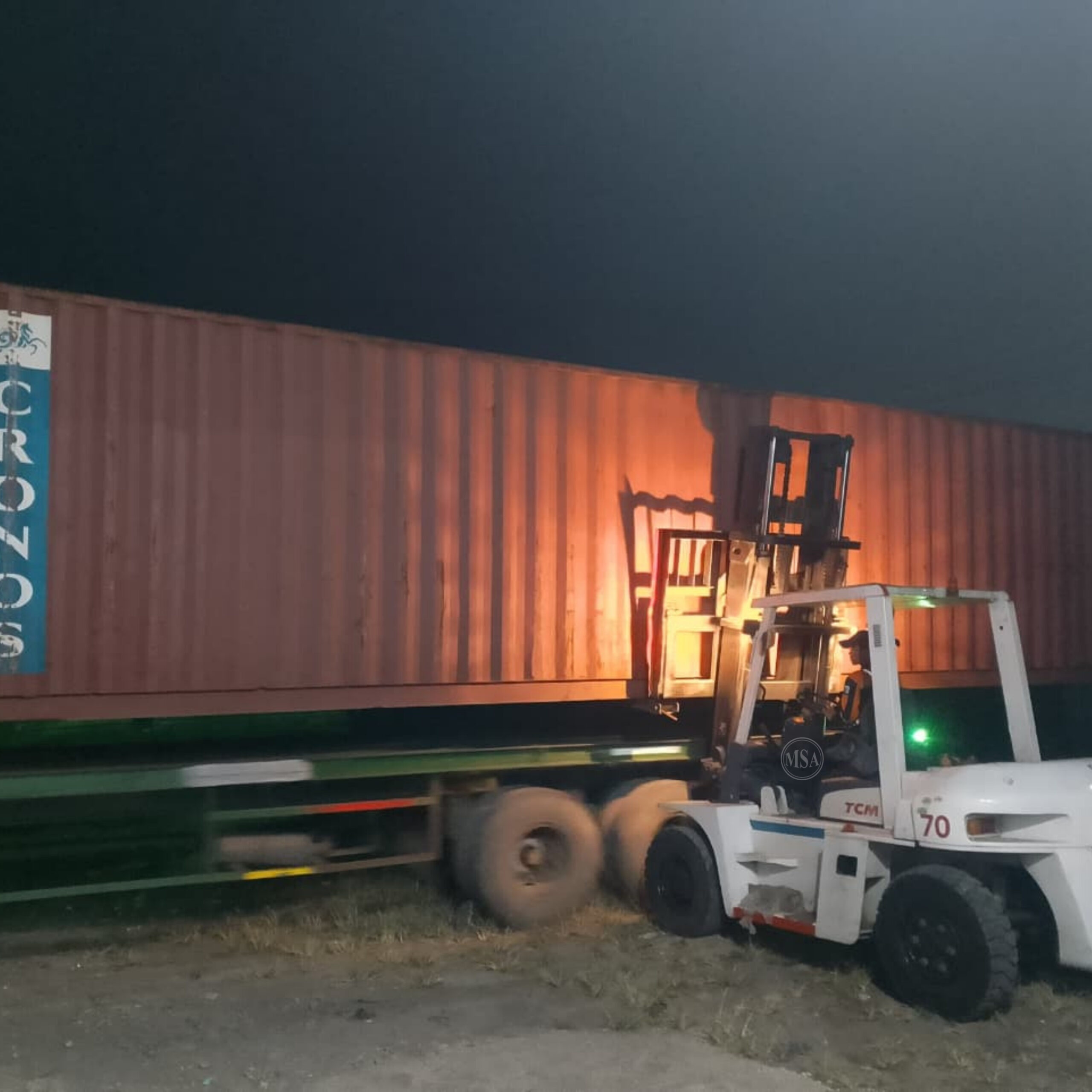 Rental Forklift 7 Ton 25