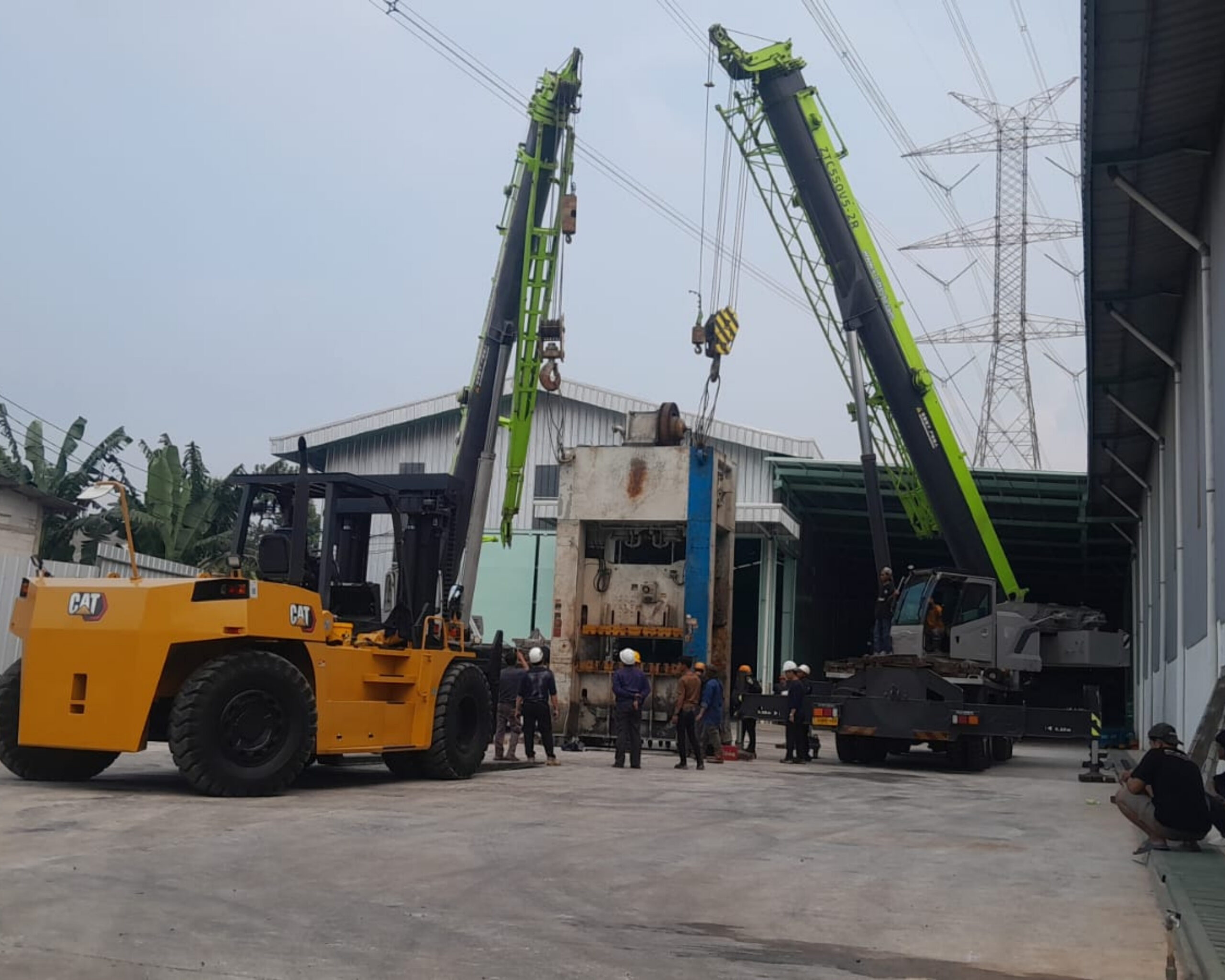 cover rental forklift 20 ton 1